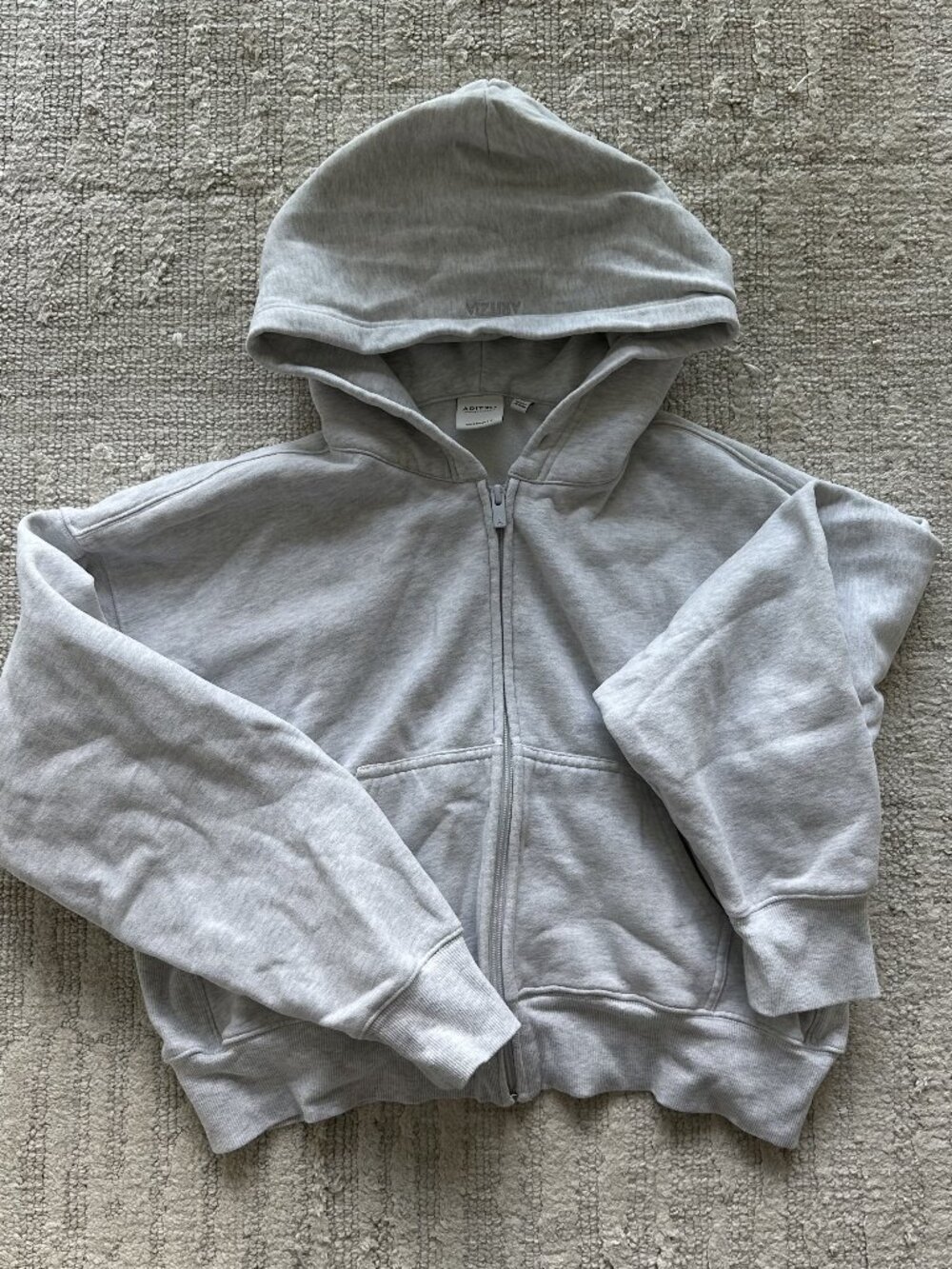Aritzia Gray Zip-Up Hoodie Size M